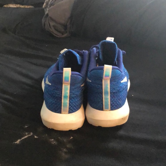 Nike Roshe Run - Picture 3 of 3